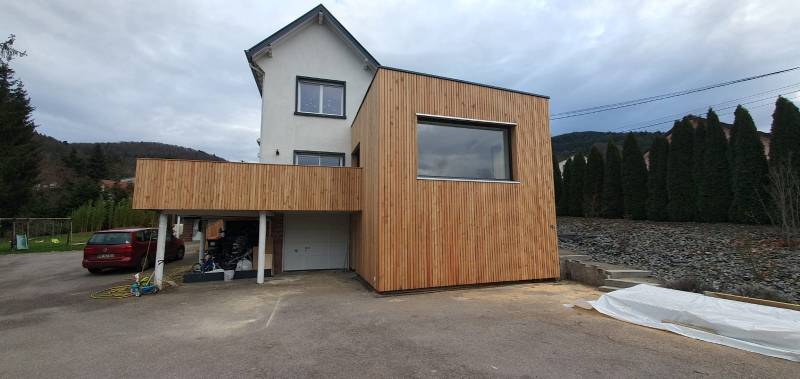 bardage bois du garde corps et extension