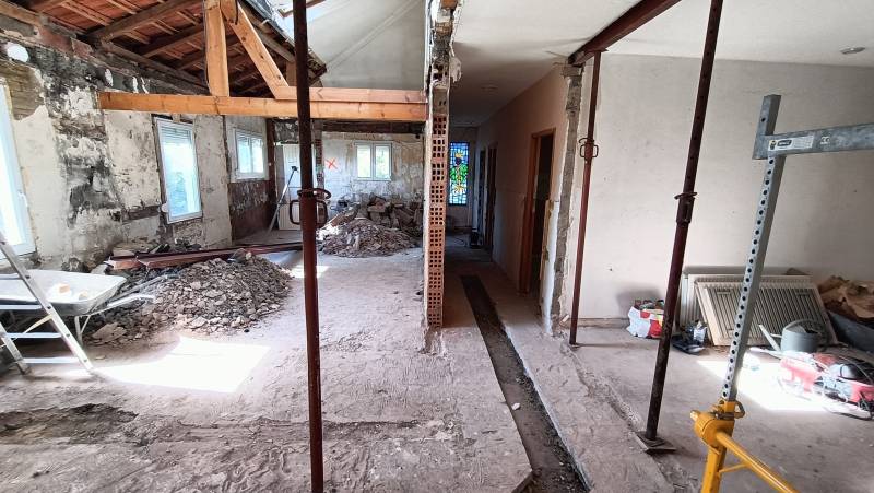 Pavillon Malzéville : Restructuration en 6 mois de 130m² avec réfection charpente et rénovation intérieure