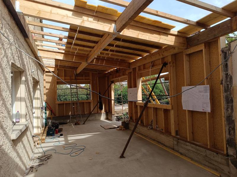 Rénovation et extension d’un pavillon à Nancy : suppression de véranda et création d’une extension en bois